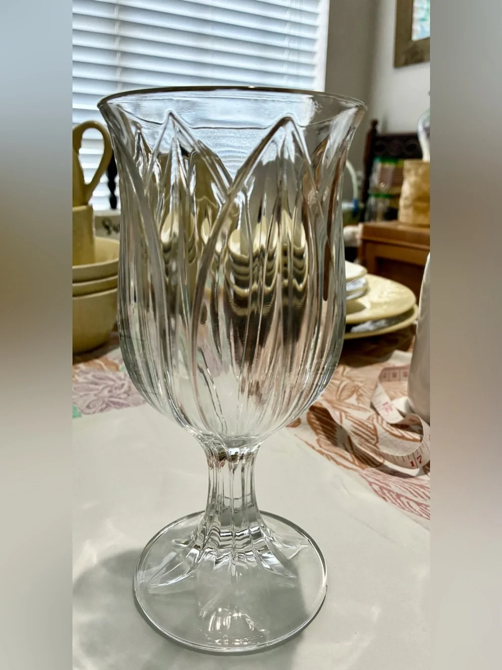 Vintage French Crystal Tulip Water Goblet Set of4. Raised fluted leaf. 14 oz. EC